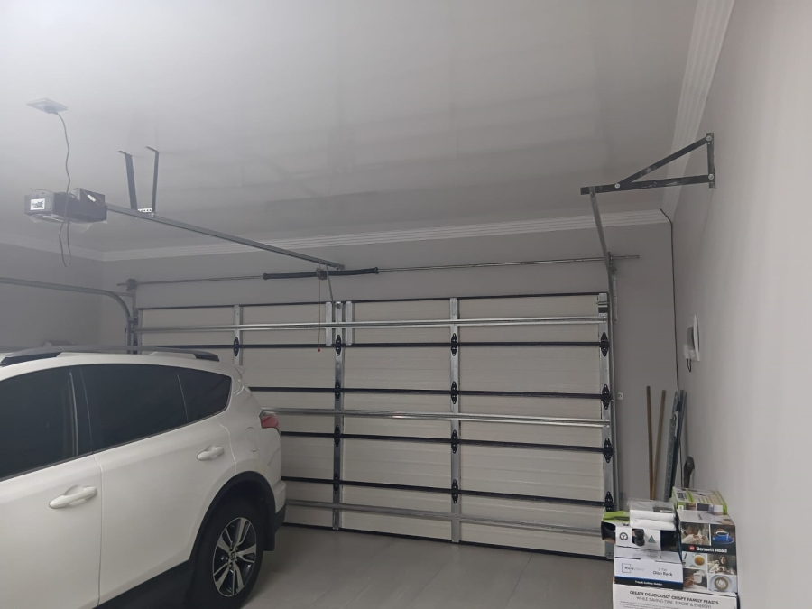 To Let 3 Bedroom Property for Rent in Dana Bay Western Cape